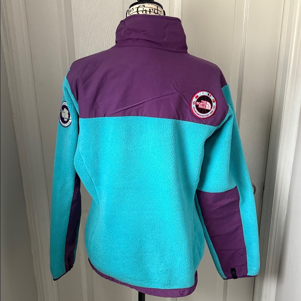 The North Face Purple and Teal Jacket - Picture 5 of 11